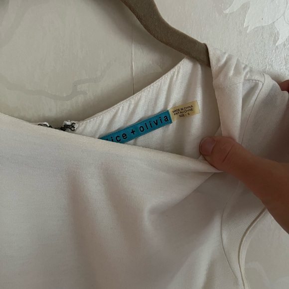 Alice and Olivia dress with belt size 6 - Picture 3 of 3